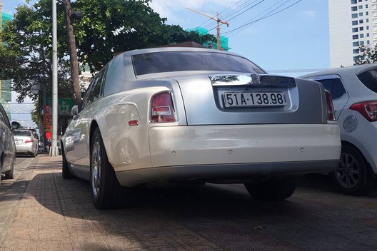 Rolls-Royce tien ty cua dai gia Trung Nguyen bi 